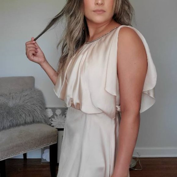 Pearl Pink Satin Dress - Picture 9 of 16